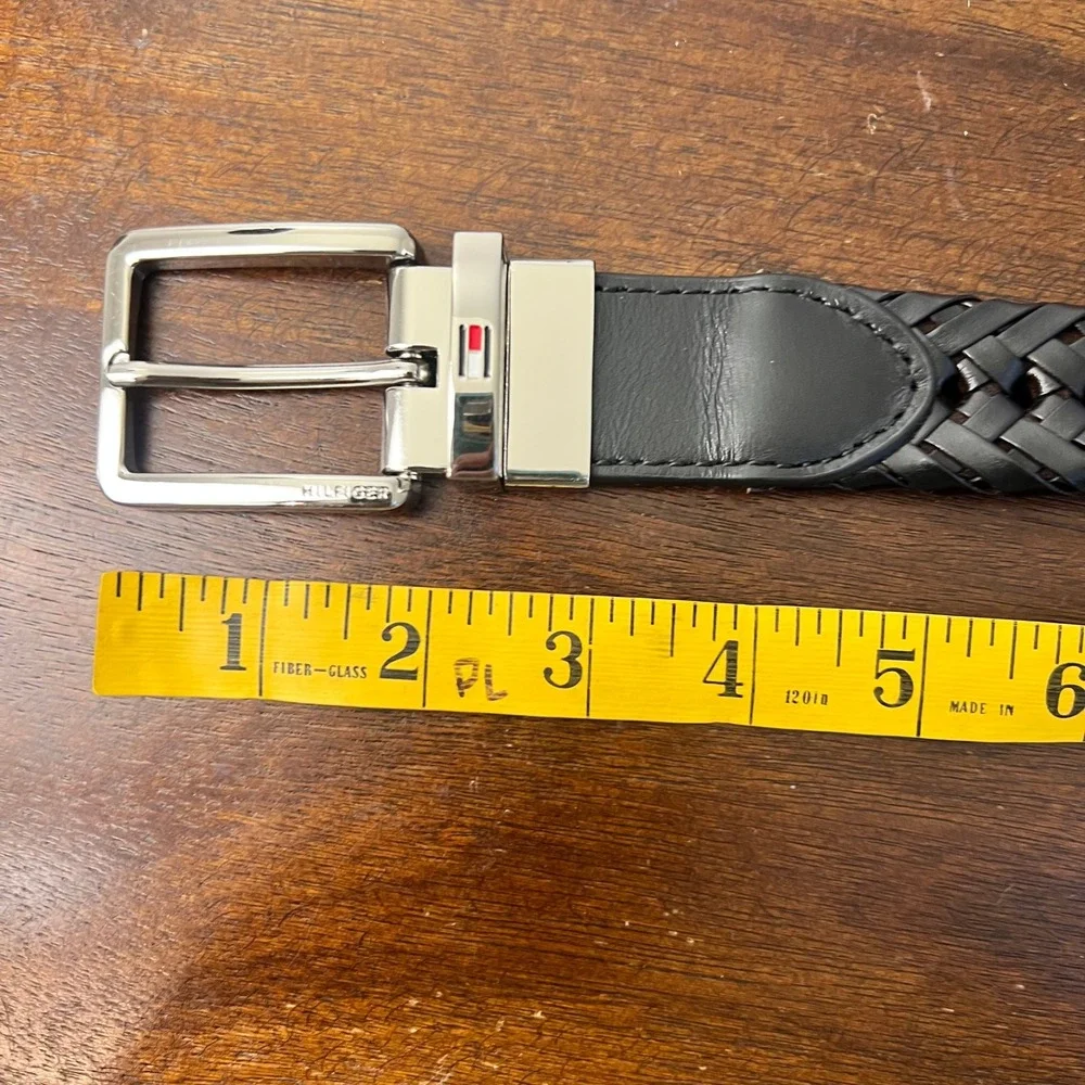 Tommy Hilfiger Black Leather Belt XL 42-44 Silver Buckle Logo Business Executive